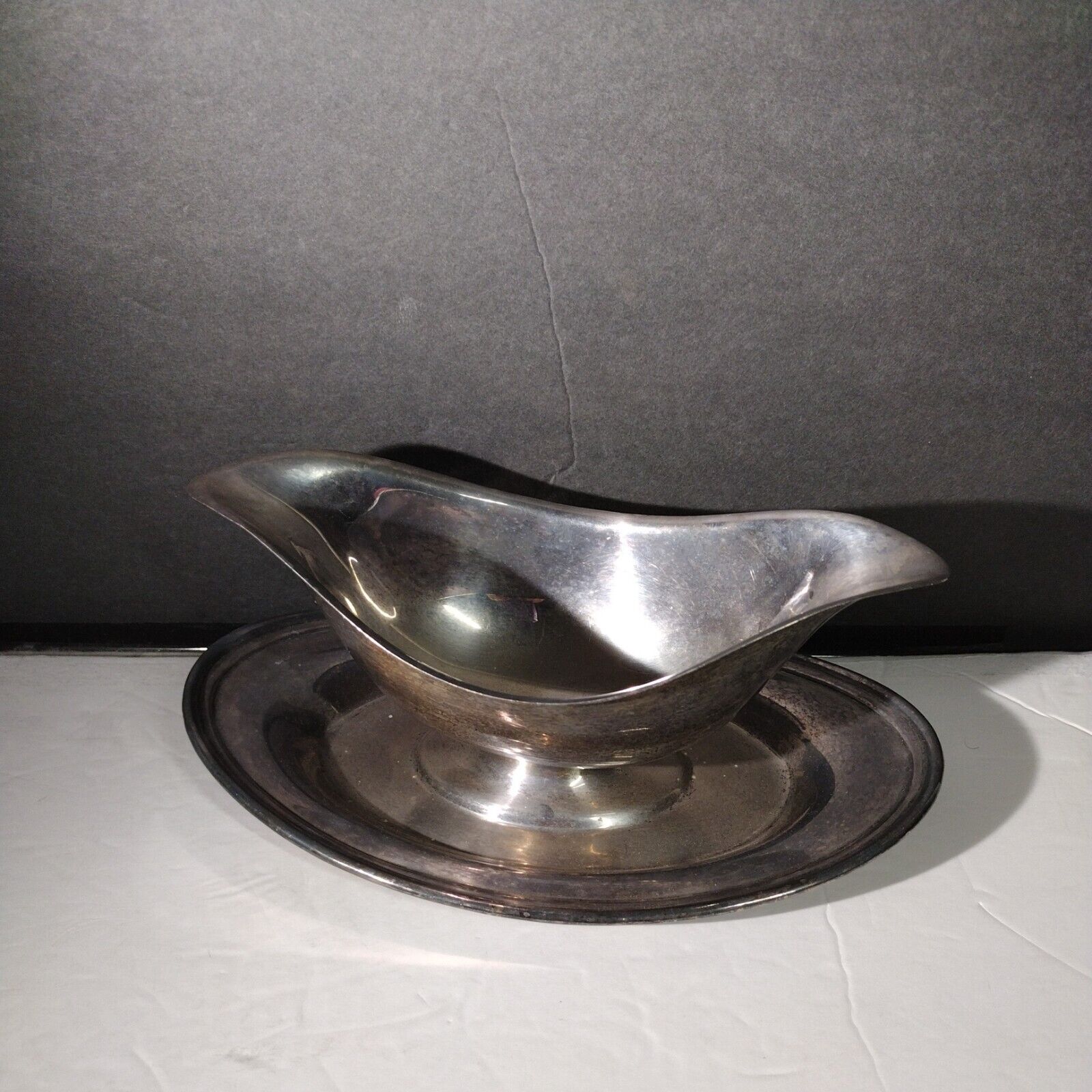 Silver Plated Gravy Boat with Attached Plate 10\