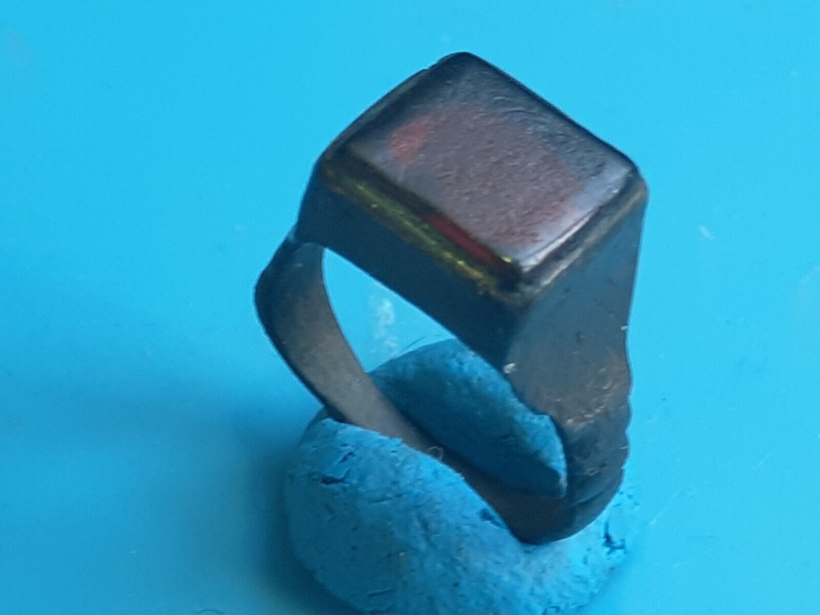 Beautiful authentic medieval ring with glass insert.