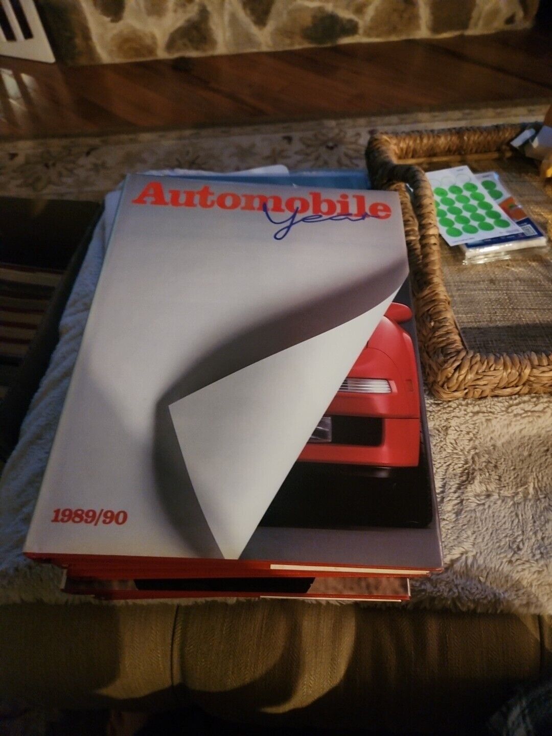 Automobile Year 1989/90 Hardvover Book 37