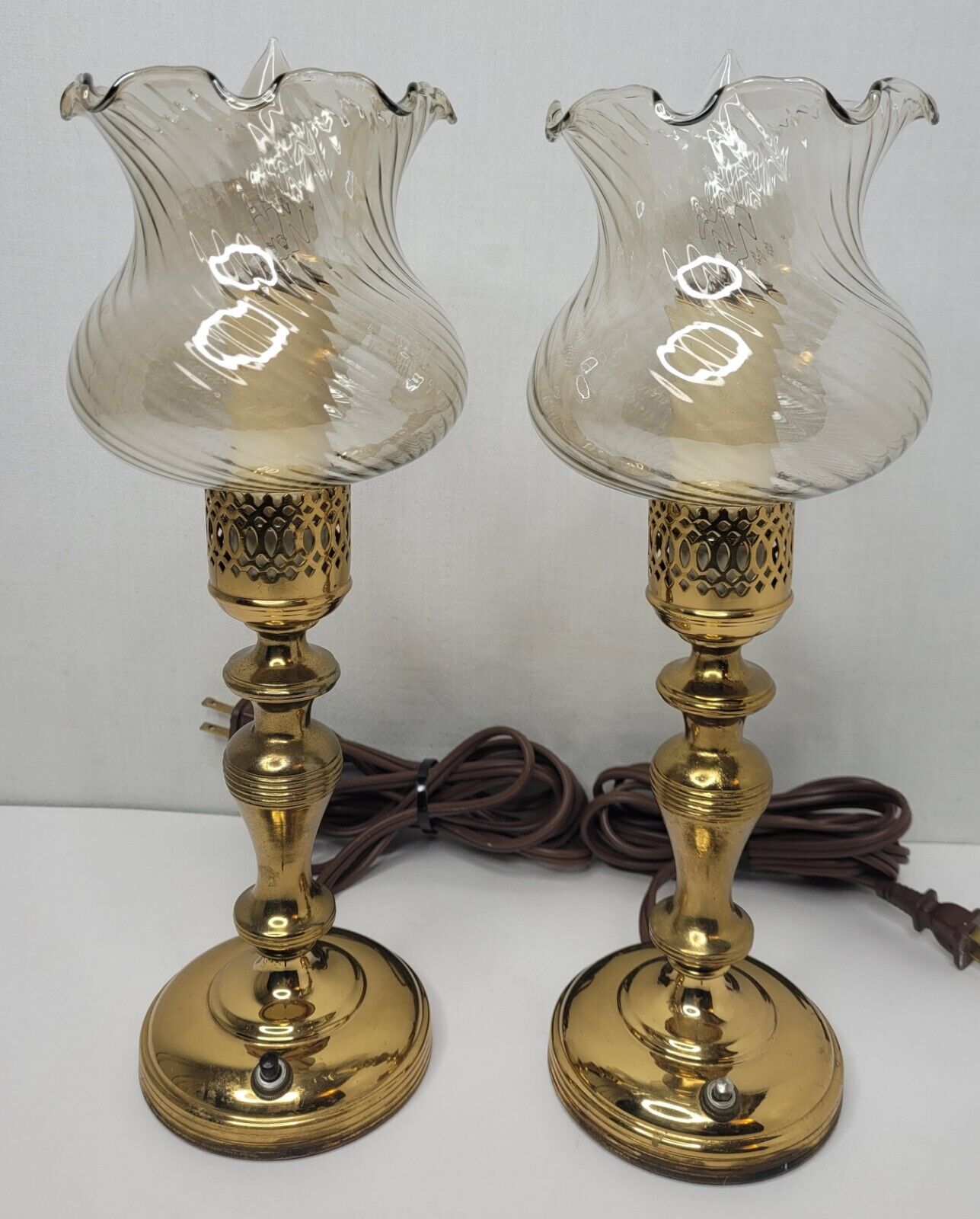 PAIR Vtg Swirl Glass Mantle Boudoir Table Brass Candle Lamp Mid-Century Lovely