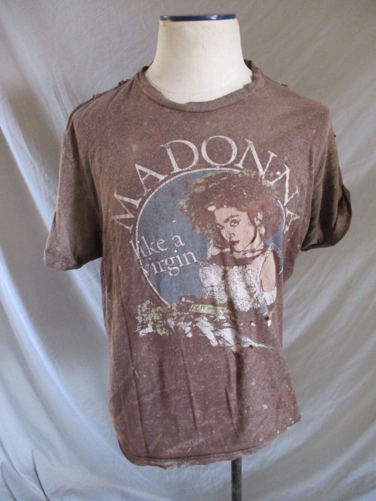 Madonna Like a Virgin world tour 1985 vintage destroyed t-shirt XL