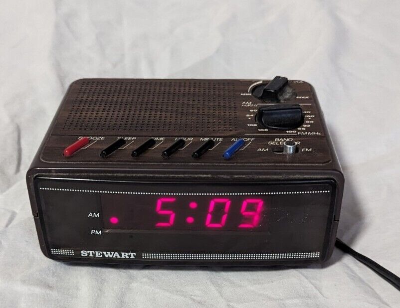 Vintage Stewart Digital AM/FM Alarm Clock Radio -Tested-Works.