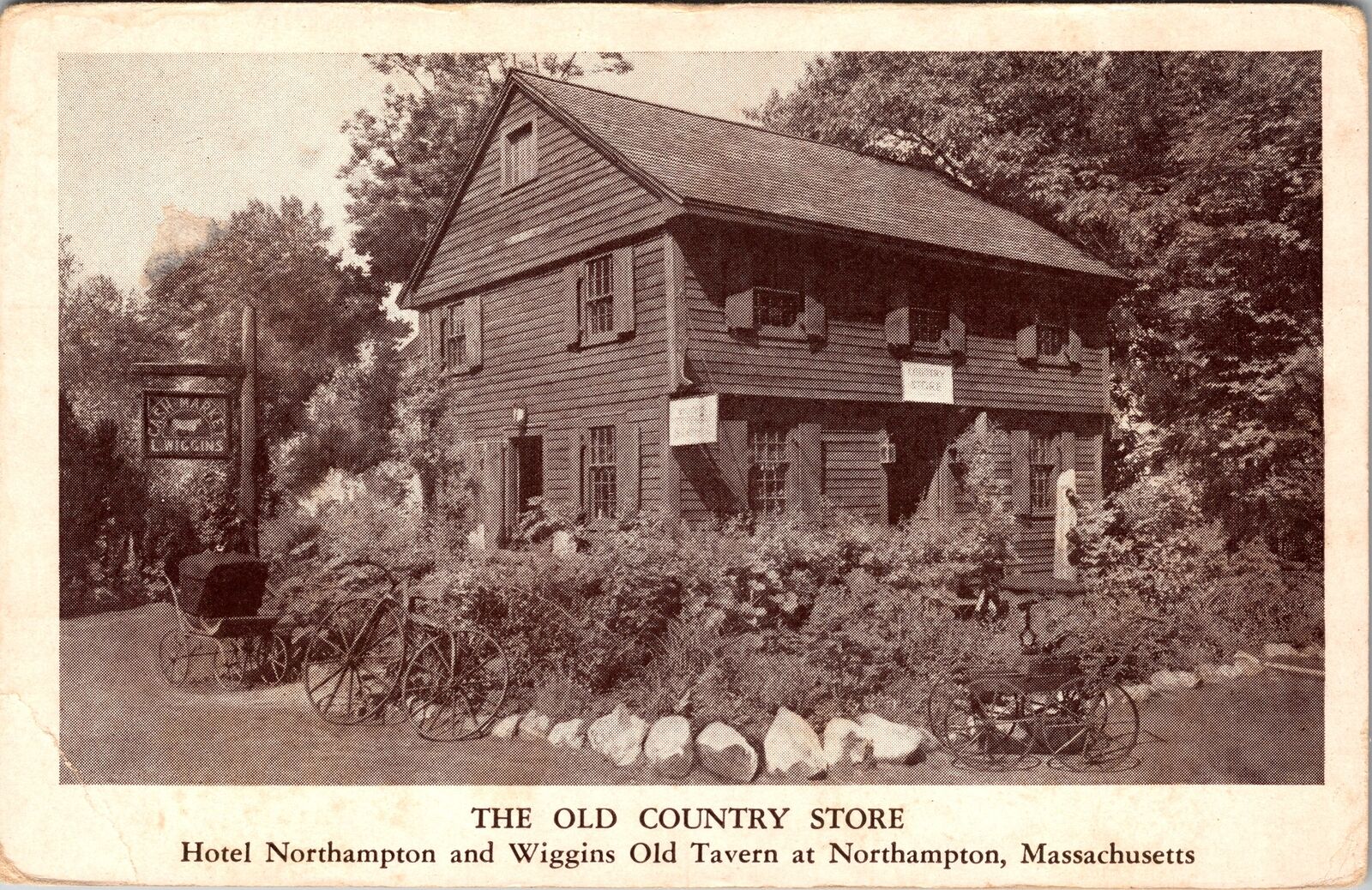 Northampton MA-Massachusetts, Old Country Store, Hotel Vintage Souvenir Postcard