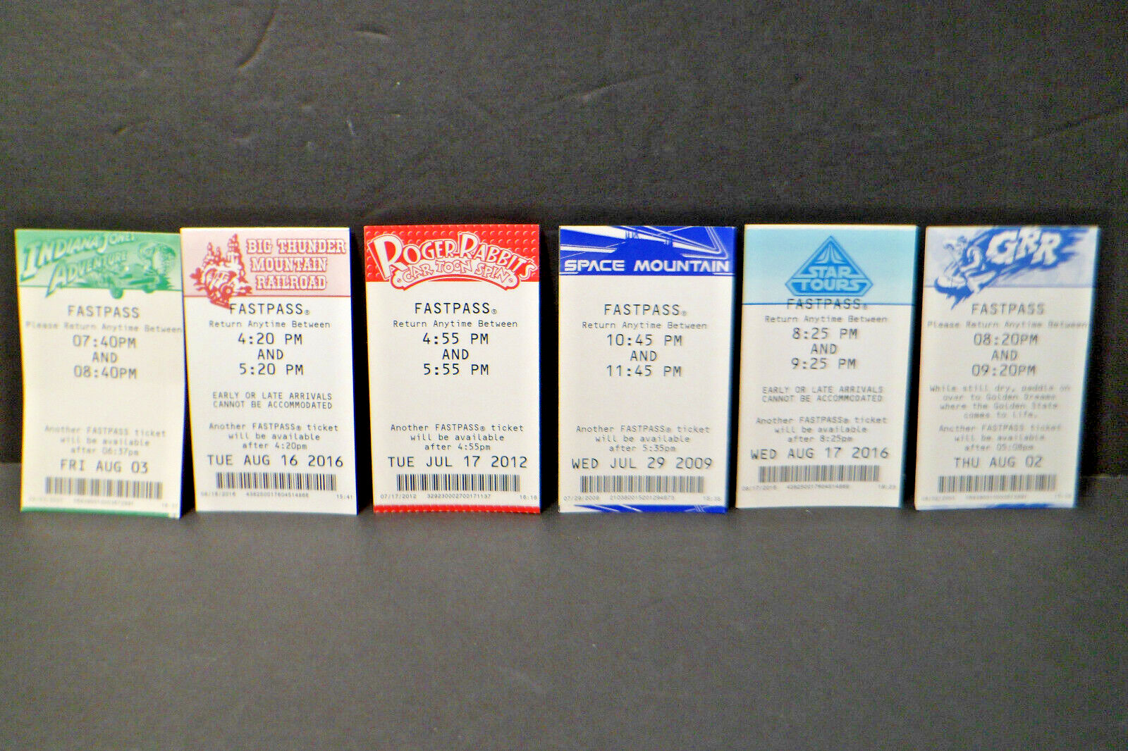 Lot of 6 - Disneyland Resort FastPass Paper Tickets - New Condition