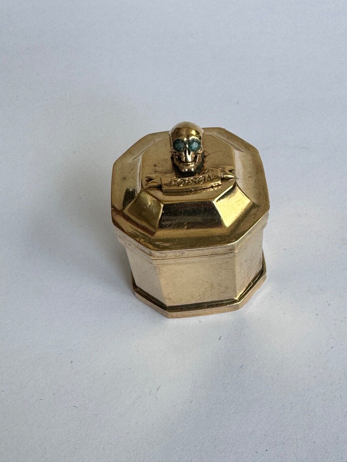 Antique Victorian Silver Gild Poison Memento Mori Skull Pill Box Emerald