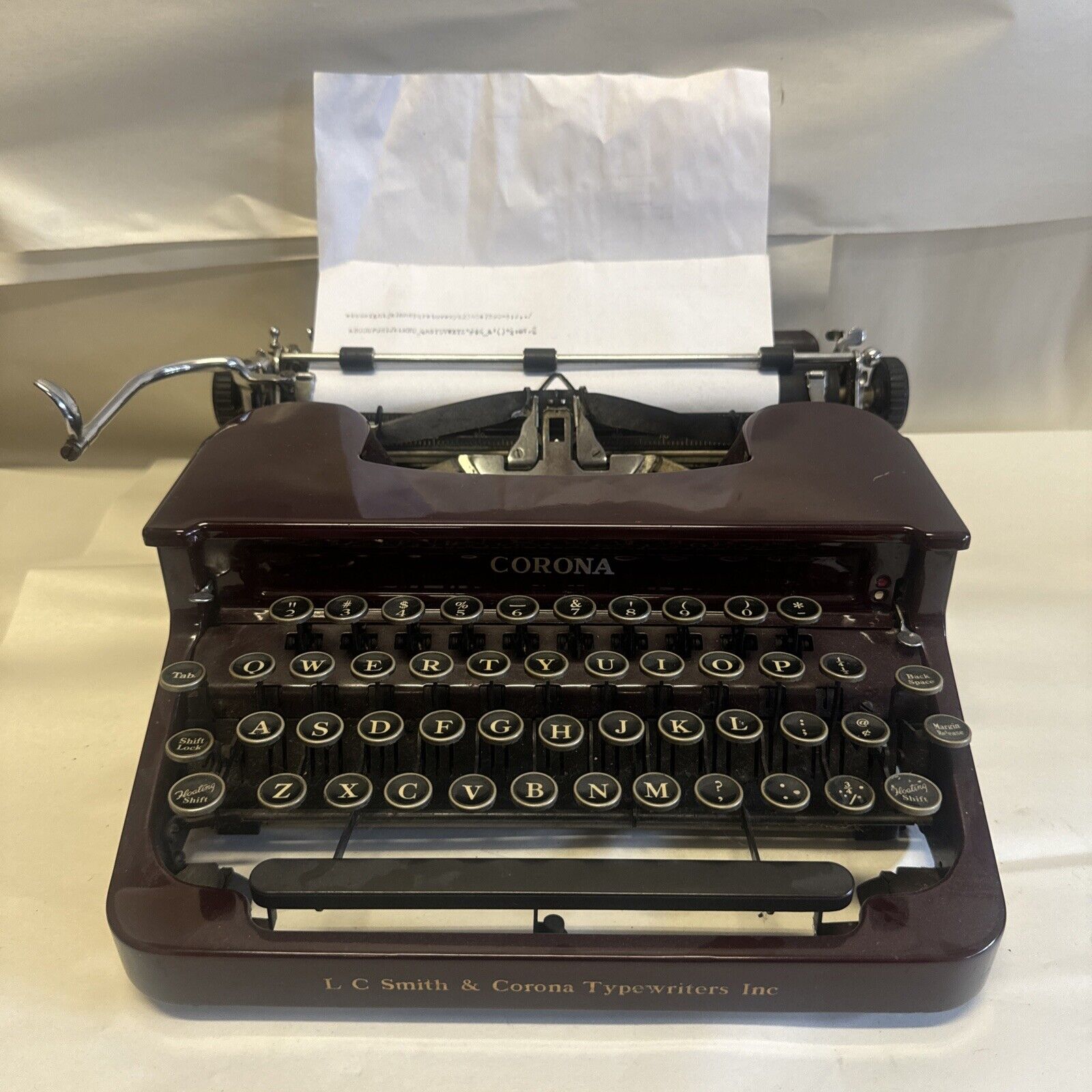 Smith & Corona Silent Maroon Portable Typewriter  1930s Good Condition Nice