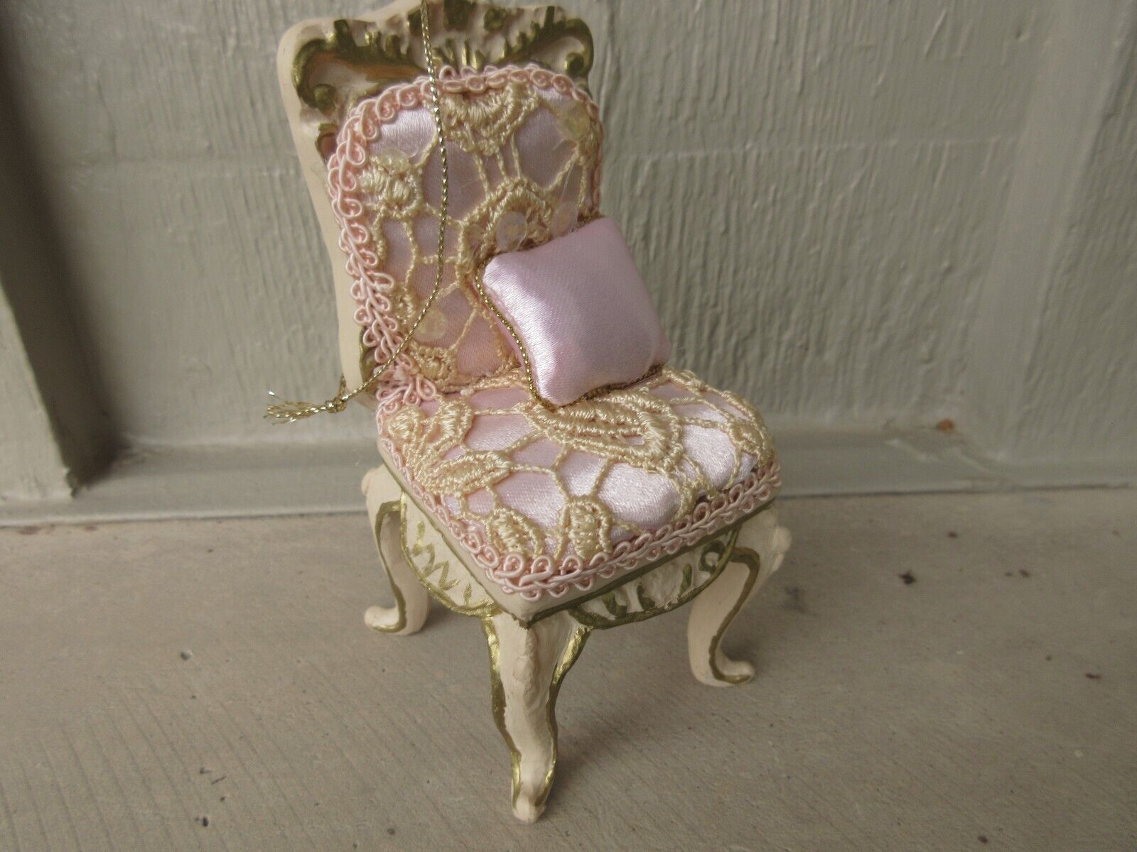 Vintage Look Victorian Pink Satin &Lace Shabby Chic Chair Christmas Ornament 4\