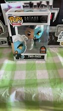 Funko Pop Vinyl: DC Universe - Two-Face - Hot Topic Online (Hto) Hot Topic Hot picture