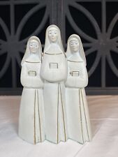 VTG Trio of Nuns Figurine Music Box White Habits Gold Tone Trim with Choir Books picture